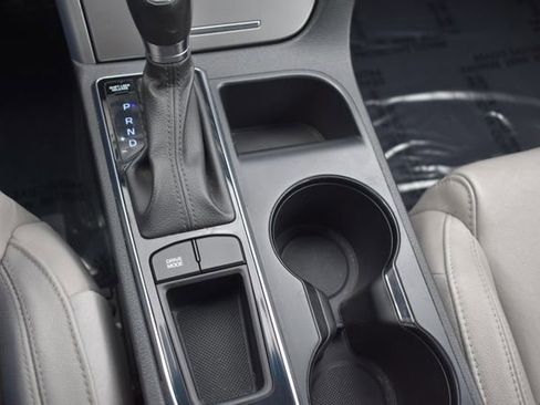 Used 2017 Hyundai Sonata Sport w/ Value Edition Package 02 FWD image 29