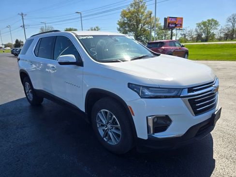 Used 2023 Chevrolet Traverse LT AWD/4WD image 3