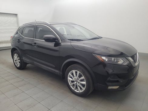 Used 2020 Nissan Rogue Sport SV w/ All-Weather Package FWD image 11