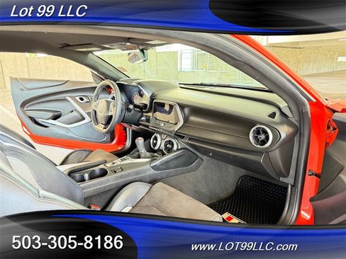 Used 2020 Chevrolet Camaro SS RWD image 40