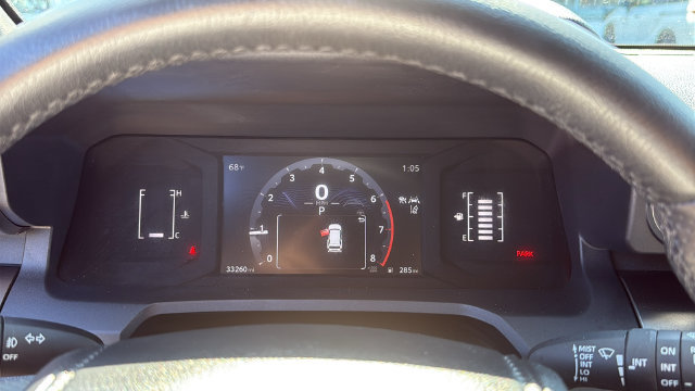 Certified 2025 Toyota 4Runner SR5 AWD/4WD image 14