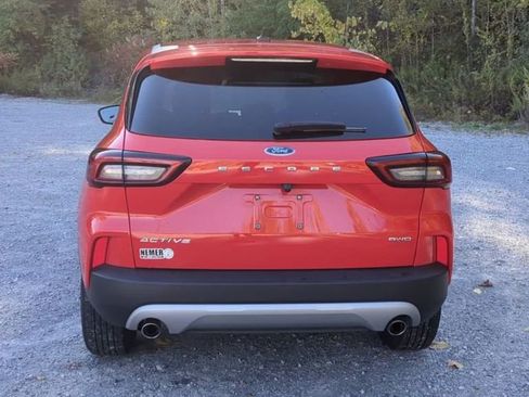 Used 2024 Ford Escape Active image 19