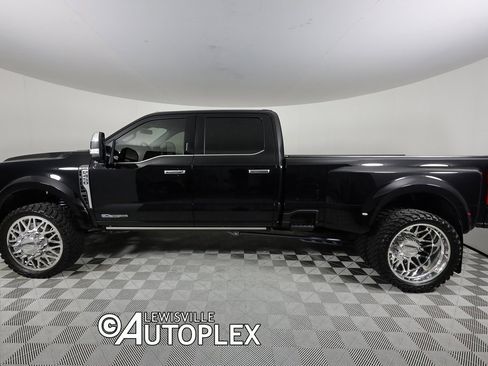 Used 2024 Ford F450 Limited w/ FX4 Off-Road Package image 9