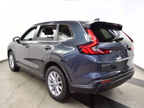Used 2023 Honda CR-V EX image 5