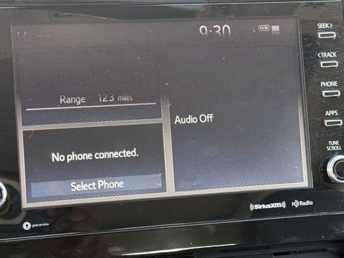 Used 2024 Toyota Camry XSE FWD image 18