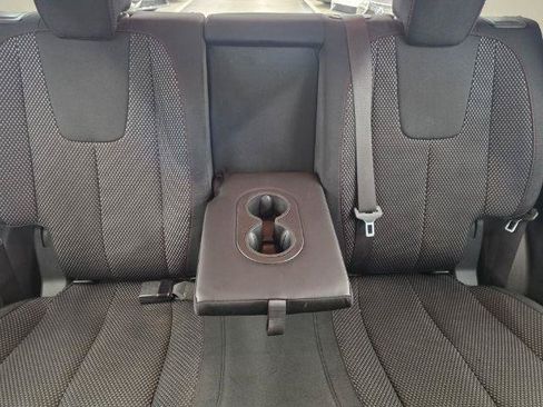 Used 2016 Chevrolet Equinox LS AWD/4WD image 16