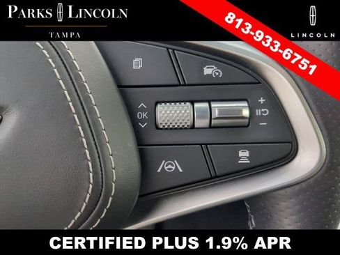 Used 2024 Genesis GV70 3.5T Sport AWD/4WD image 29