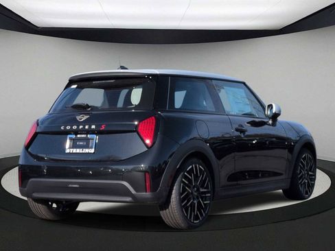New 2026 MINI Cooper S image 8