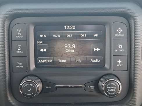 Used 2018 Jeep Wrangler Unlimited Sport S image 22