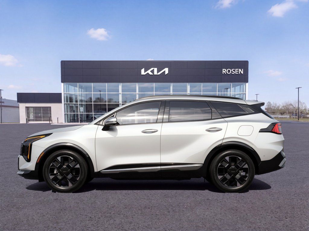 New 2026 Kia Sportage SX FWD image 4