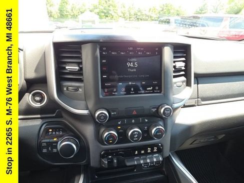 Used 2020 RAM 1500 Big Horn AWD/4WD image 27