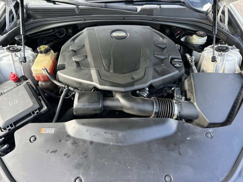 Certified 2016 Cadillac CTS Performance image 12