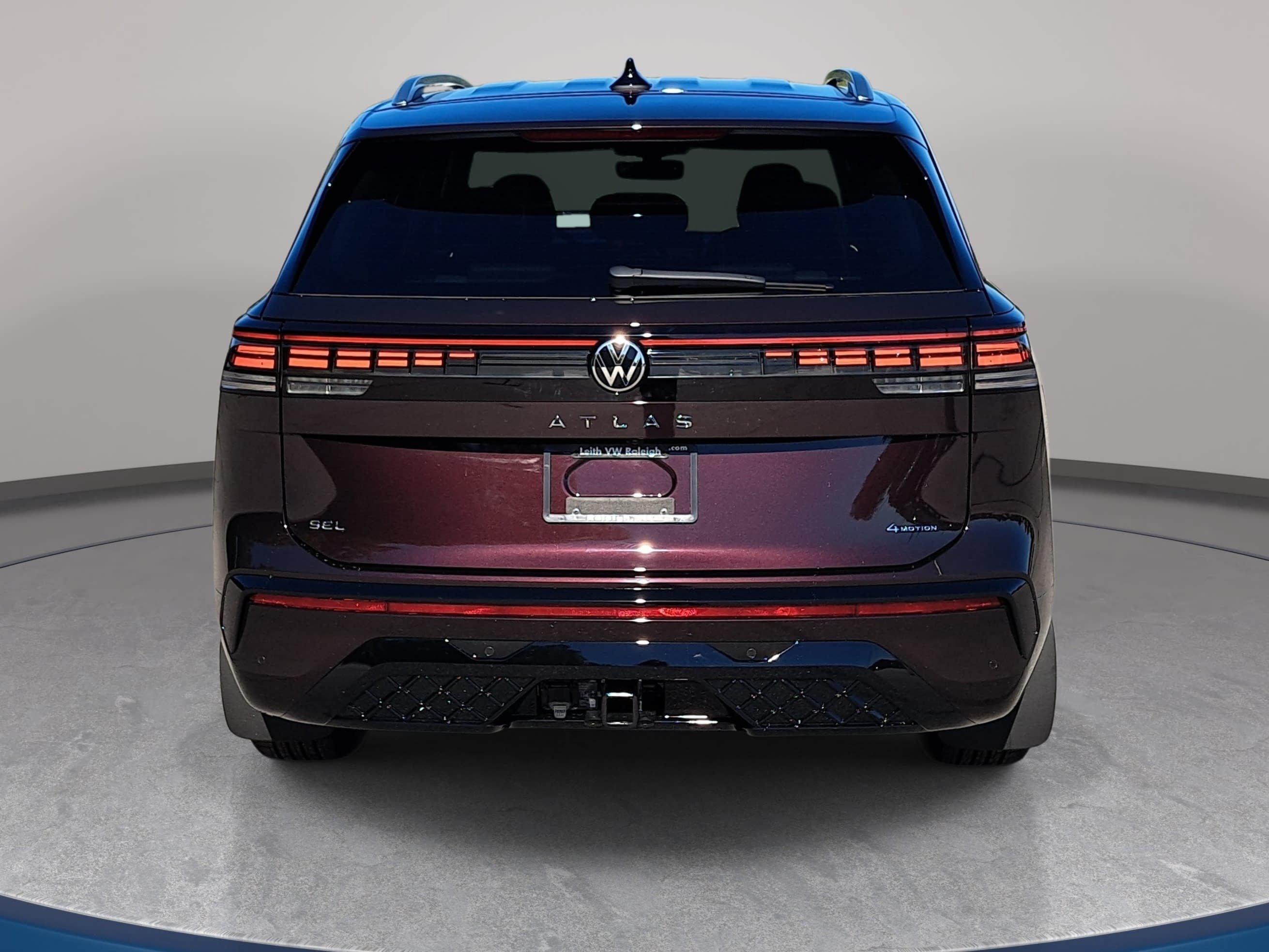 New 2027 Volkswagen Atlas SEL R-Line AWD/4WD image 6