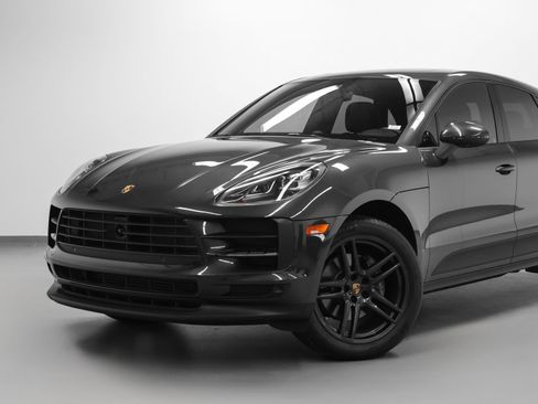Certified 2019 Porsche Macan AWD/4WD image 7