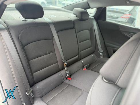 Used 2023 Chevrolet Malibu LT w/ Driver Confidence Package FWD image 18