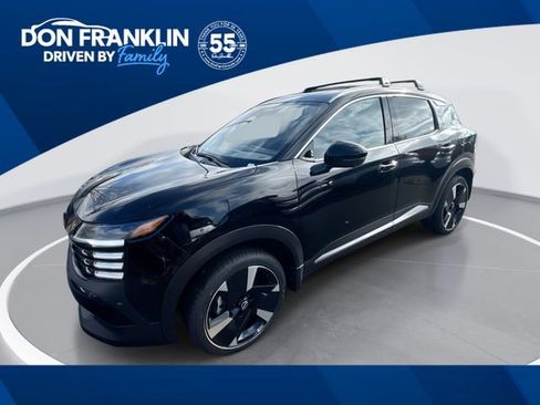 New 2026 Nissan Kicks SR w/ Cold Weather Package image 1