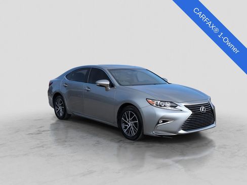 Used 2016 Lexus ES 350 w/ Premium Package w/Wood Trim image 10