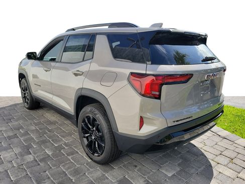 New 2026 GMC Terrain Elevation w/ Elevation Premium Package FWD image 4