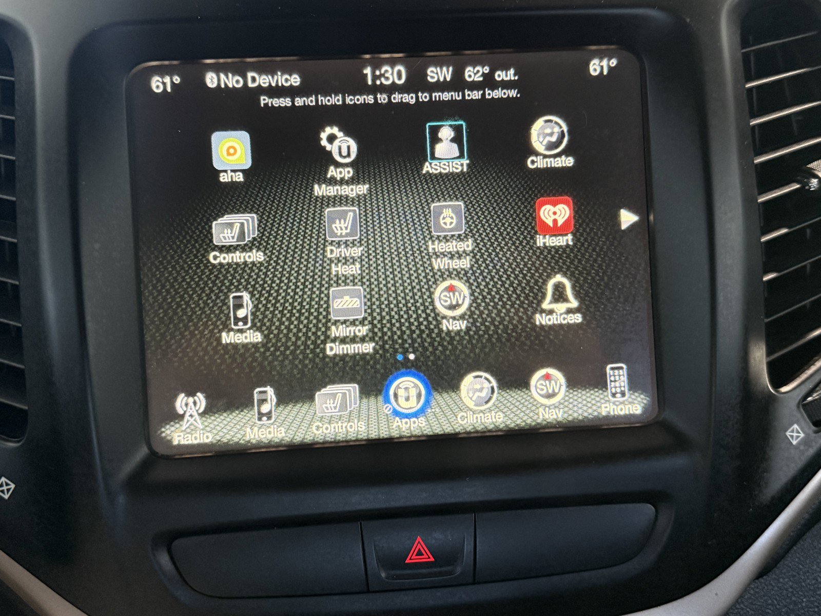 Used 2017 Jeep Cherokee Limited AWD/4WD image 11