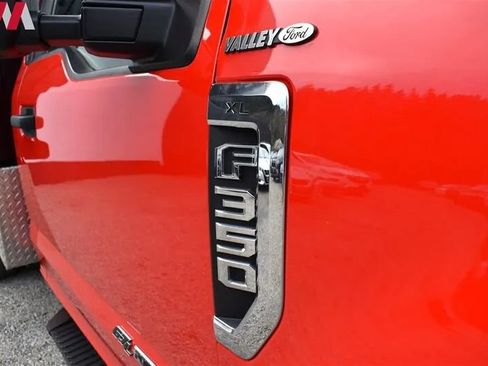 Used 2017 Ford F350 XL w/ Power Equipment Group RWD image 34