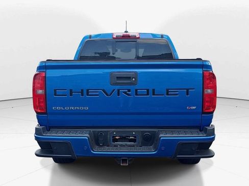 Used 2021 Chevrolet Colorado Z71 w/ Safety Package AWD/4WD image 4