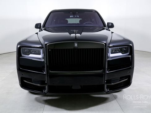 Certified 2024 Rolls-Royce Cullinan Black Badge w/ Dark Exterior Package image 7