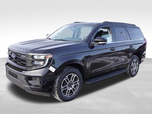 New 2026 Ford Expedition Active image 7