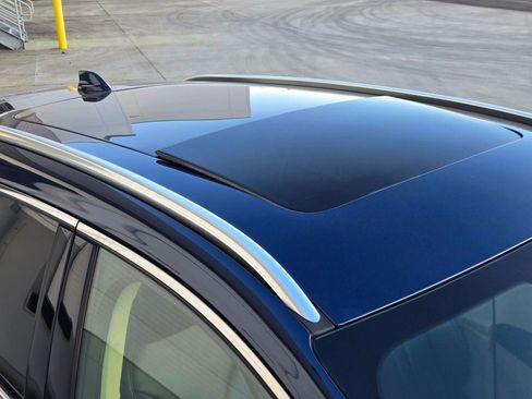 Used 2015 Lincoln MKC Sport Utility 4D w/ Equipment Group 102A Reserve image 33