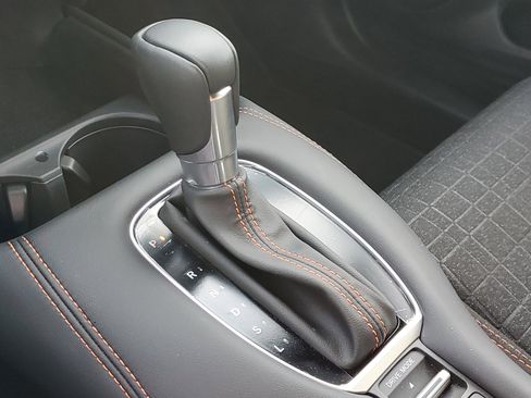 Certified 2026 Honda HR-V Sport image 33