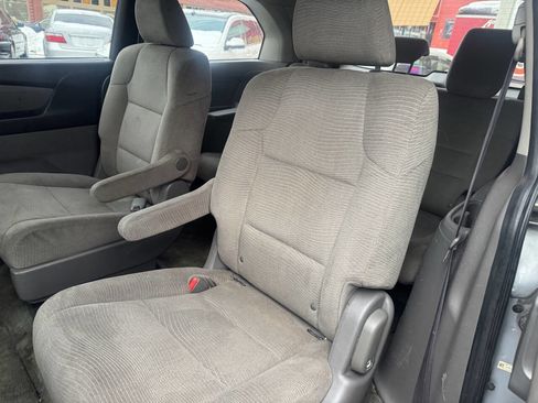 Used 2013 Honda Odyssey LX image 10