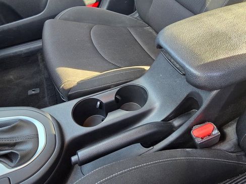 Used 2021 Kia Forte LXS image 23