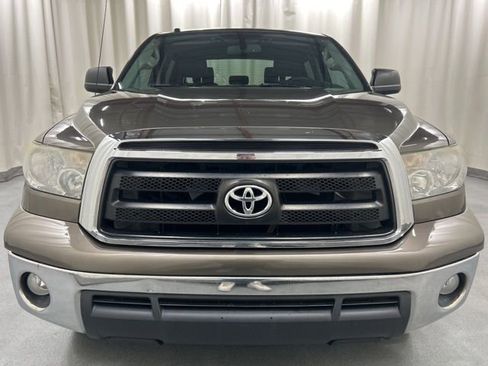 Used 2013 Toyota Tundra 4x4 CrewMax w/ TRD Off-Road Pkg image 8