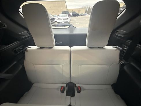 Used 2023 Mitsubishi Outlander SEL image 22