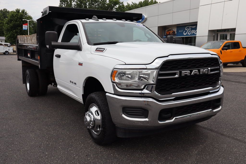 Used 2021 RAM 3500 Tradesman w/ Chrome Appearance Group RWD image 2