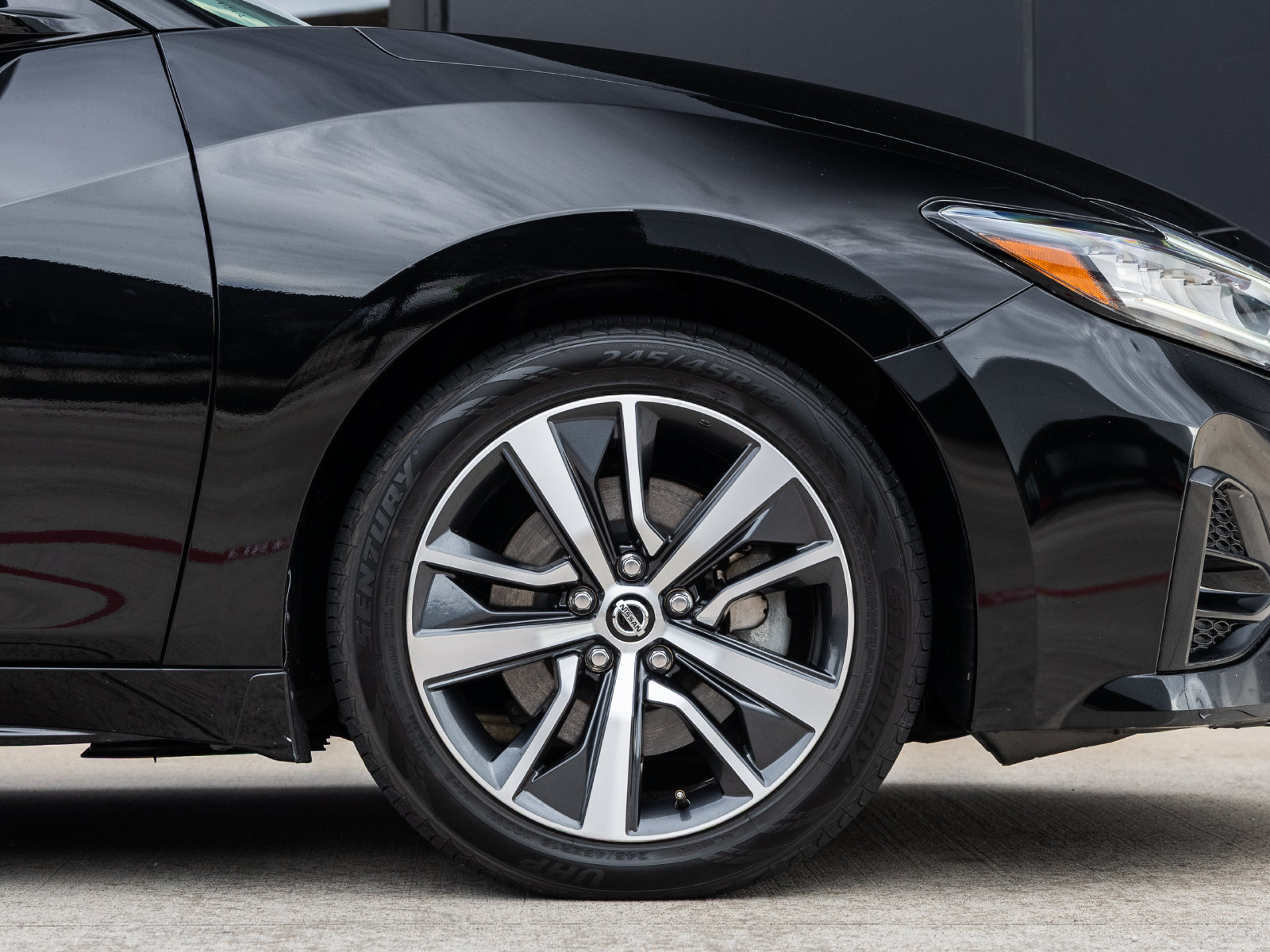Used 2020 Nissan Maxima 3.5 S w/ Floor Mat Group FWD image 11