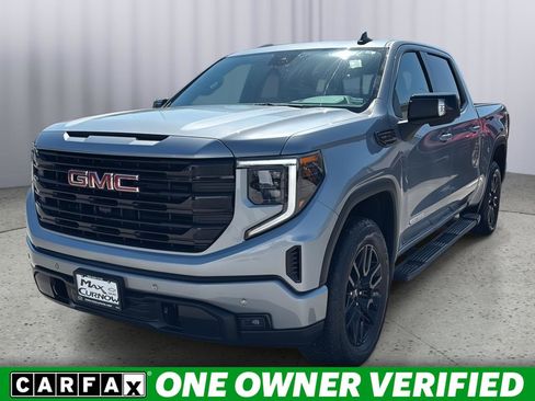Used 2026 GMC Sierra 1500 Elevation w/ Elevation Premium Package image 1