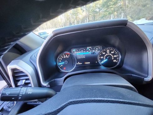 Used 2020 Ford F150 Lariat w/ Equipment Group 502A Luxury image 16