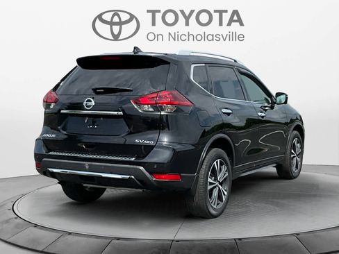 Used 2020 Nissan Rogue SV w/ Premium Package AWD/4WD image 6