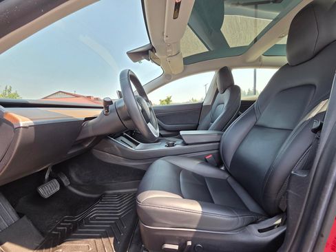 Used 2018 Tesla Model 3 Long Range AWD/4WD image 24