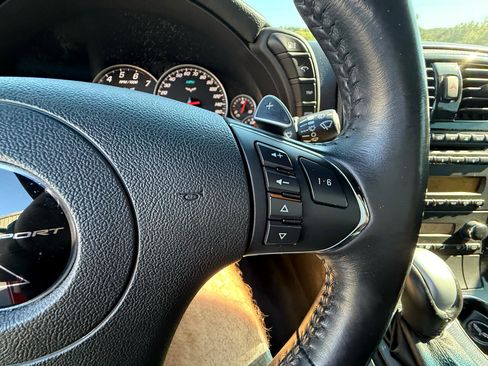 Used 2012 Chevrolet Corvette Grand Sport image 18