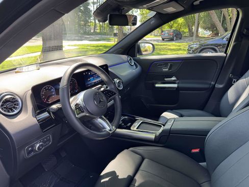 Certified 2025 Mercedes-Benz GLA 250 4MATIC image 30