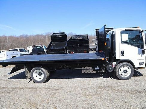 New 2025 Chevrolet Low Cab Forward image 7