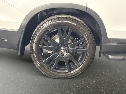 Used 2021 Honda Pilot Elite image 17