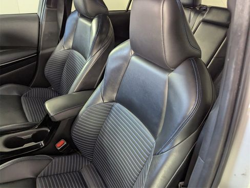 Used 2022 Toyota Corolla XSE image 12