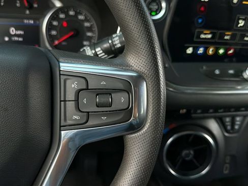 Used 2023 Chevrolet Blazer LT FWD image 22