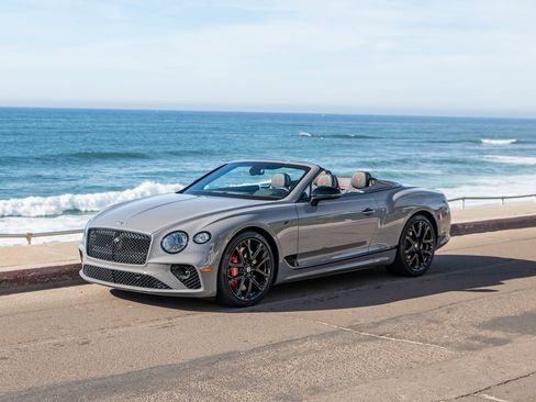 Used 2023 Bentley Continental GT Mulliner image 1