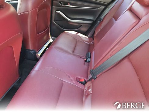 Used 2023 MAZDA MAZDA3 s FWD image 26