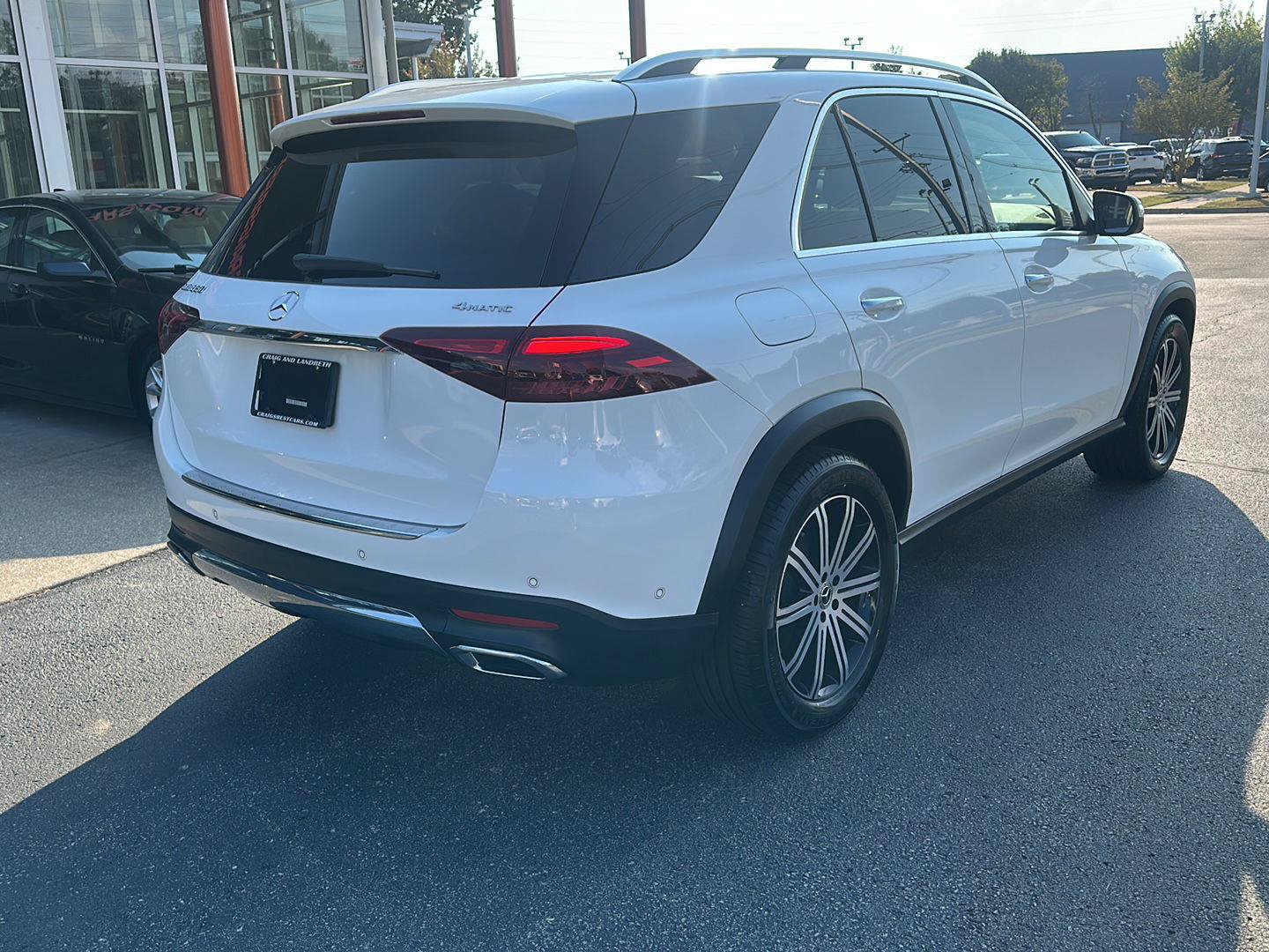 Used 2025 Mercedes-Benz GLE 350 4MATIC image 3