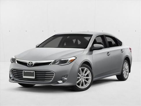 Used 2013 Toyota Avalon XLE Touring FWD image 1