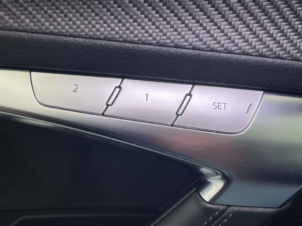 Used 2021 Audi RS 7 Sportback AWD/4WD image 36
